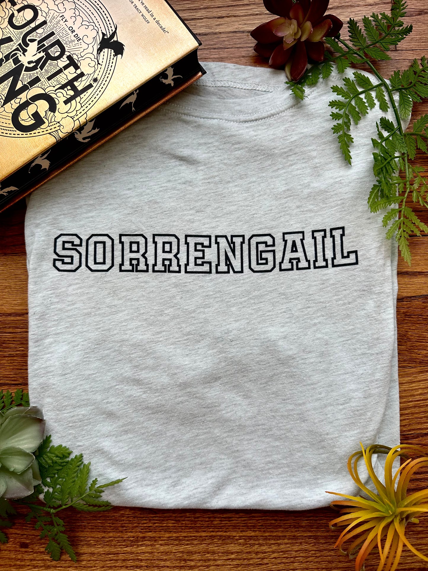 Violet Sorrengail T-Shirt Sample