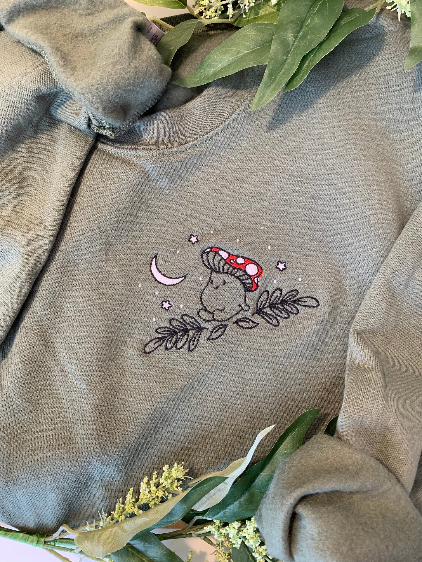 Stargazing Mushroom Embroidered Sweatshirt