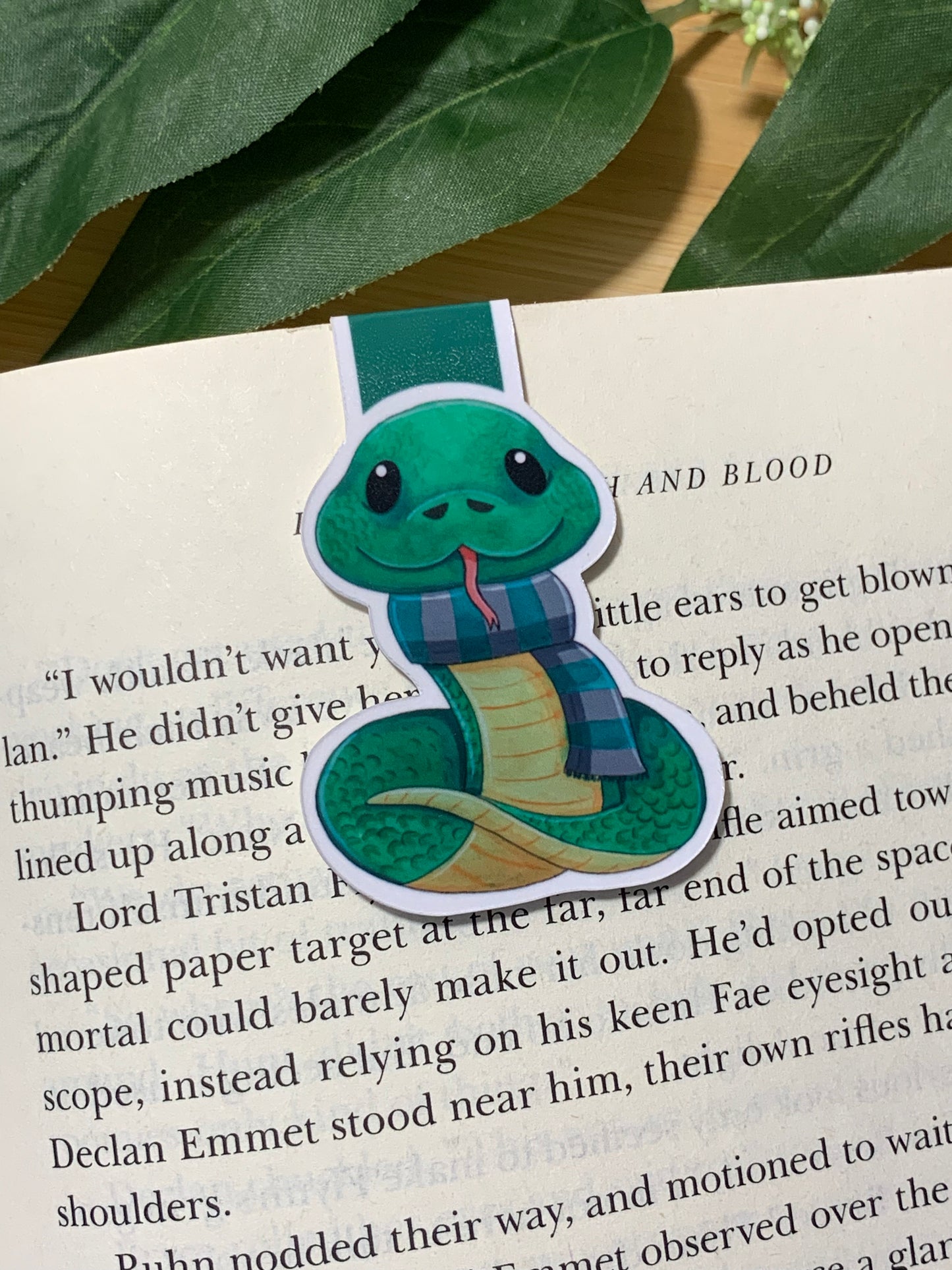 Scarfed Animals Magnetic Bookmark