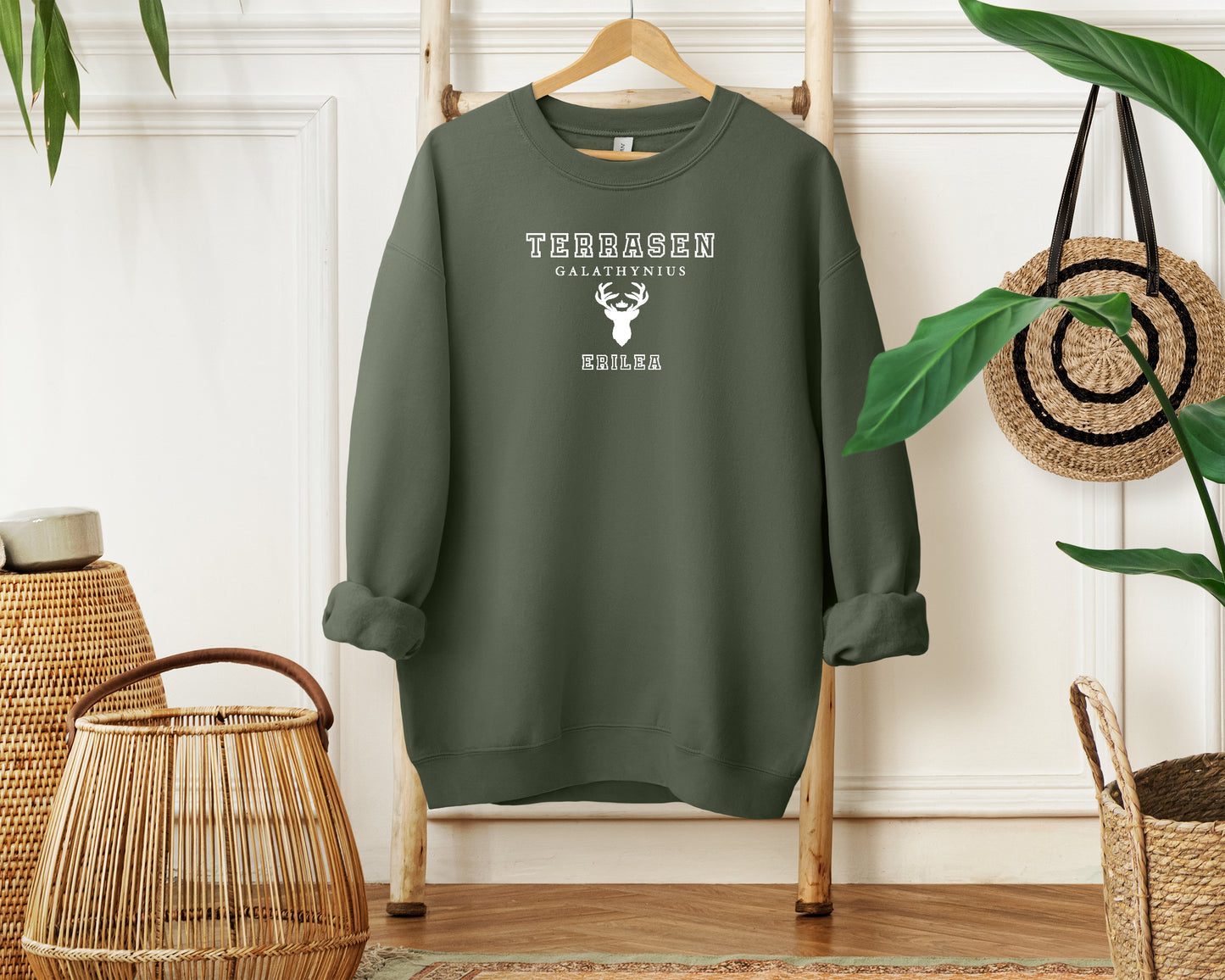 Embroidered Terrasen Unisex Sweatshirt With White Lettering